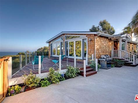 zillow malibu